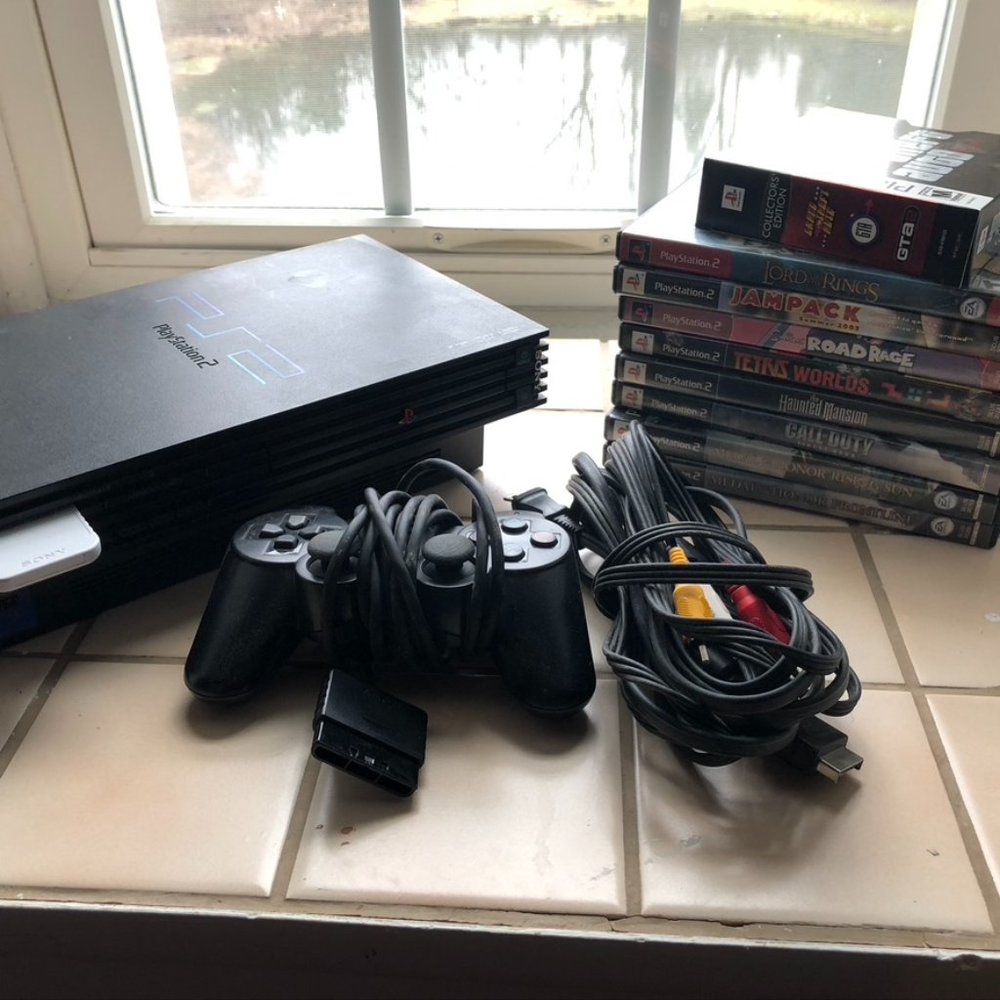 Sony PS2 Console and 14 Game Bundle